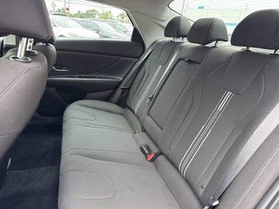 2025 Hyundai Elantra SEL Convenience