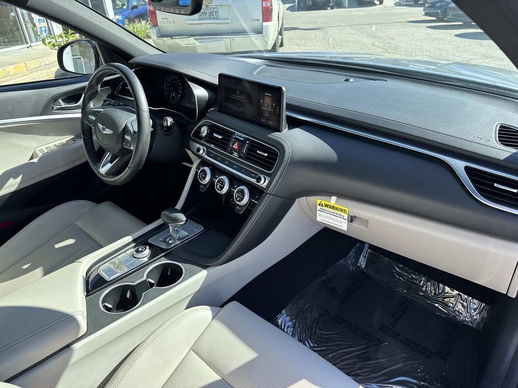 2023 Genesis G70 2.0T