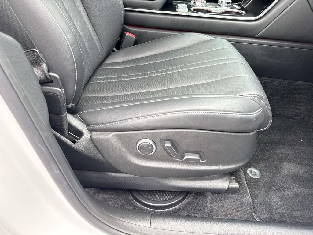 2025 Genesis GV80 2.5T Standard