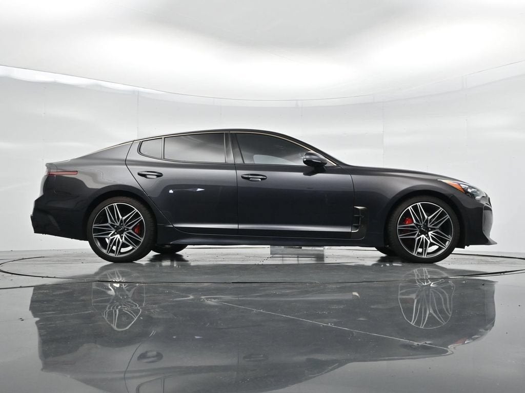 2023 Kia Stinger GT2
