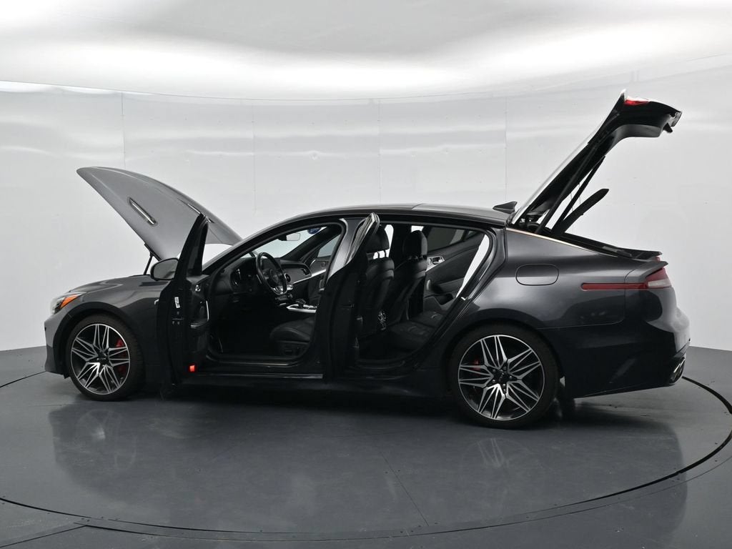 2023 Kia Stinger GT2
