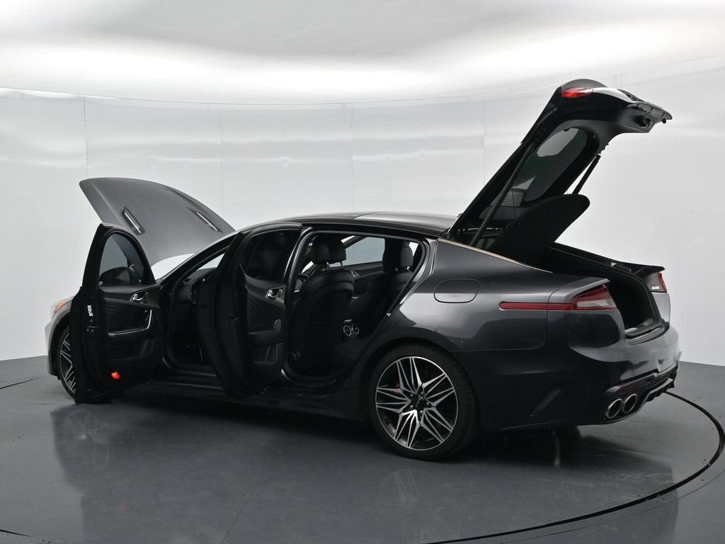 2023 Kia Stinger GT2