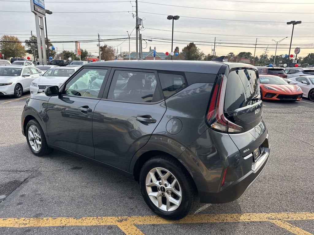 2024 Kia Soul LX