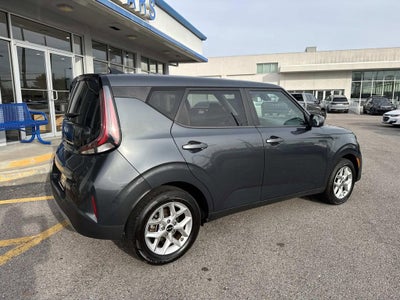 2024 Kia Soul LX