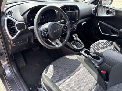 2024 Kia Soul LX