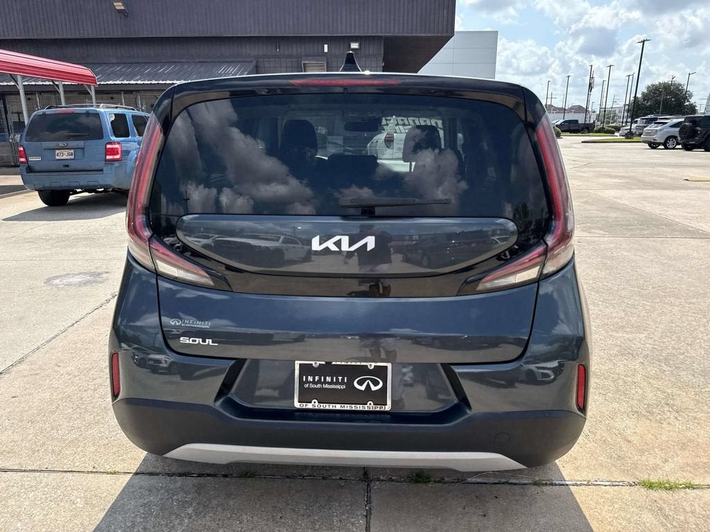 2024 Kia Soul LX