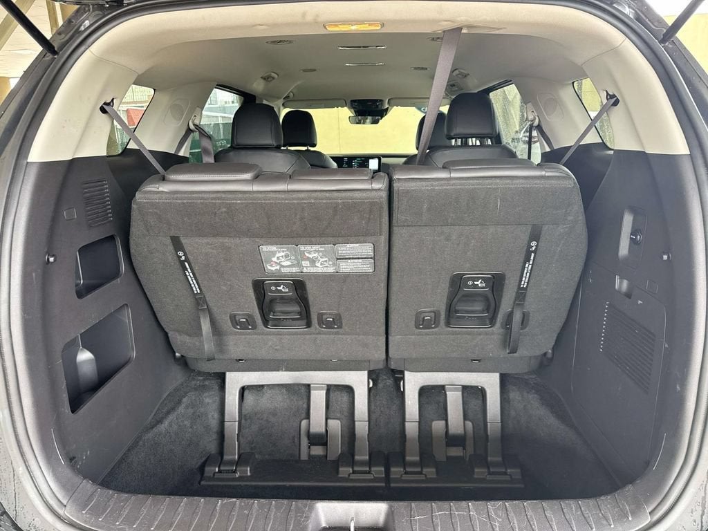 2026 Kia Carnival LXS