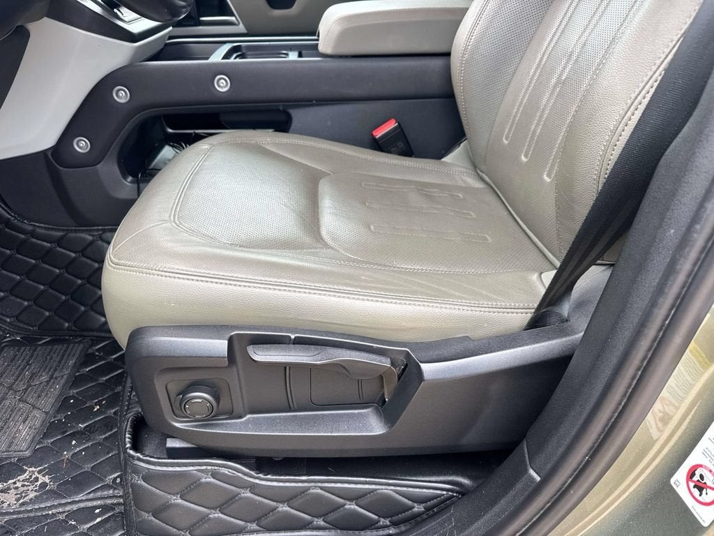 2022 Land Rover Defender S