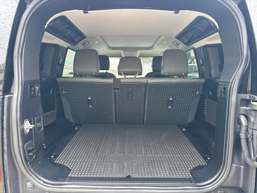 2022 Land Rover Defender S