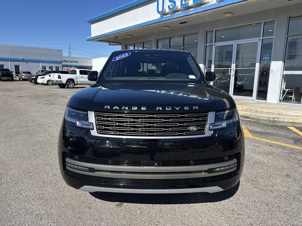 2025 Land Rover Range Rover SE
