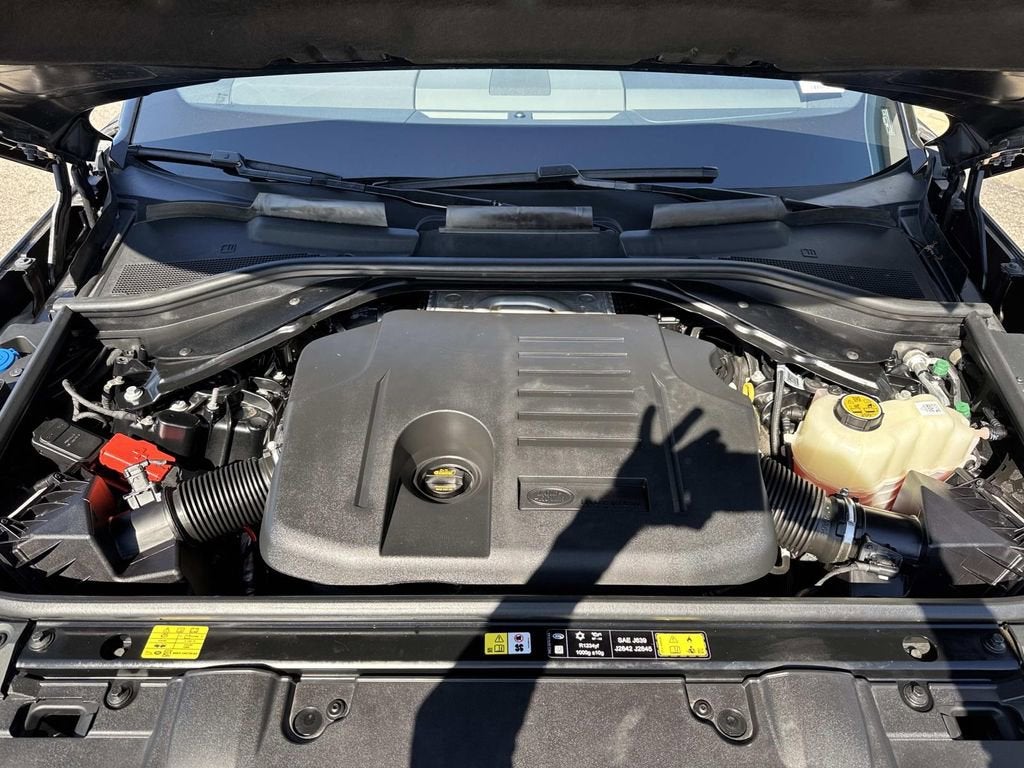 2025 Land Rover Range Rover SE