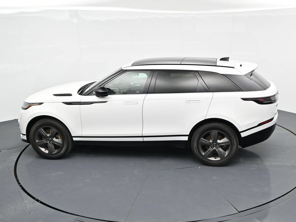 2025 Land Rover Range Rover Velar Dynamic SE