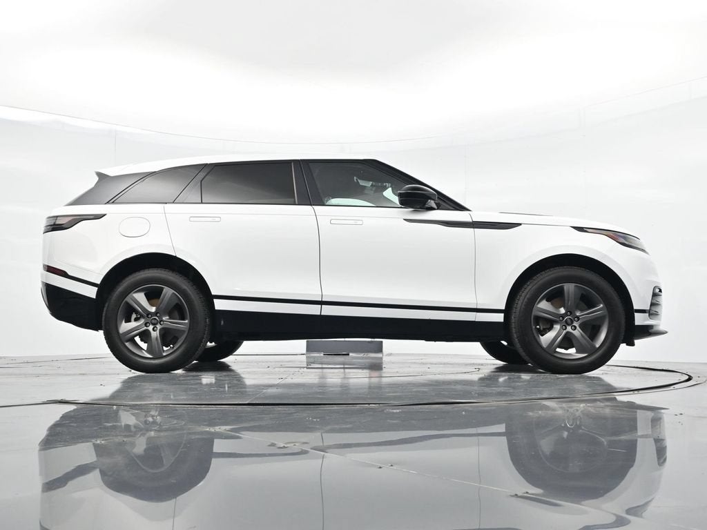 2025 Land Rover Range Rover Velar Dynamic SE