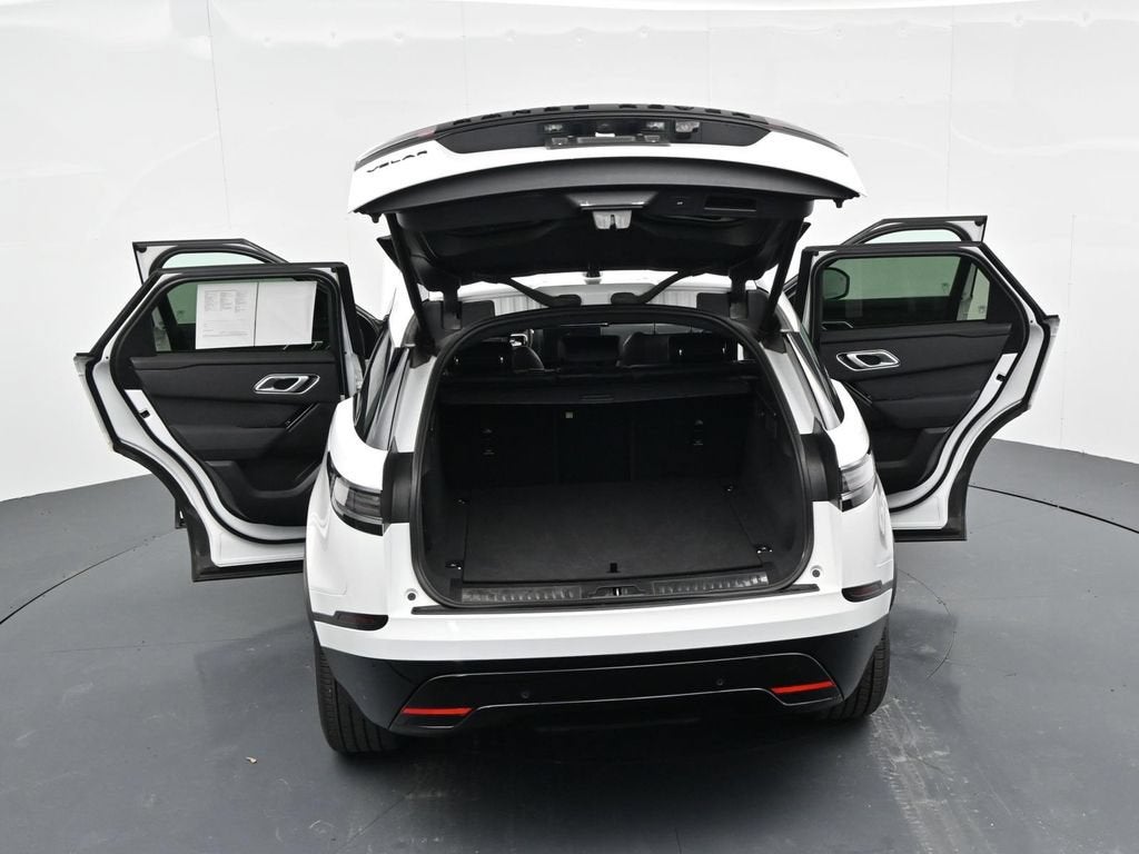 2025 Land Rover Range Rover Velar Dynamic SE