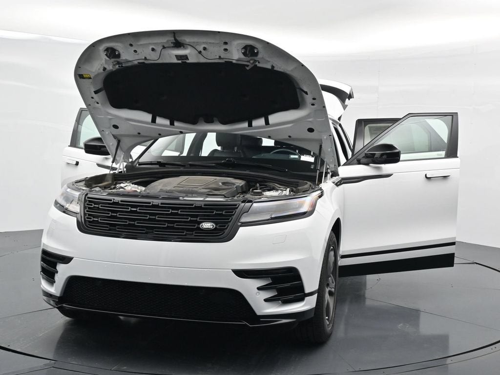2025 Land Rover Range Rover Velar Dynamic SE