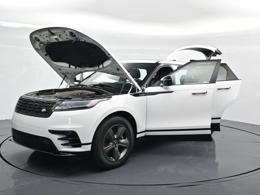 2025 Land Rover Range Rover Velar Dynamic SE