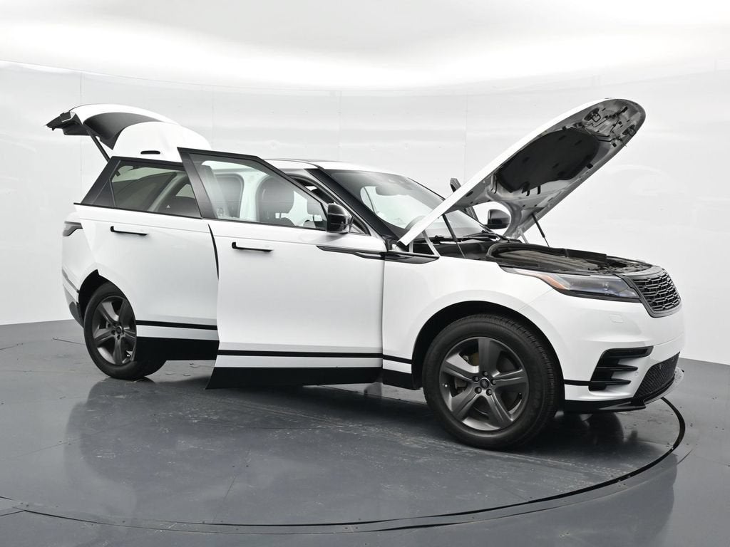 2025 Land Rover Range Rover Velar Dynamic SE