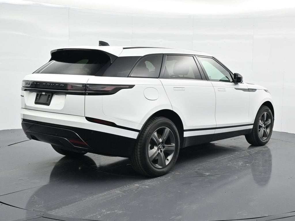 2025 Land Rover Range Rover Velar Dynamic SE