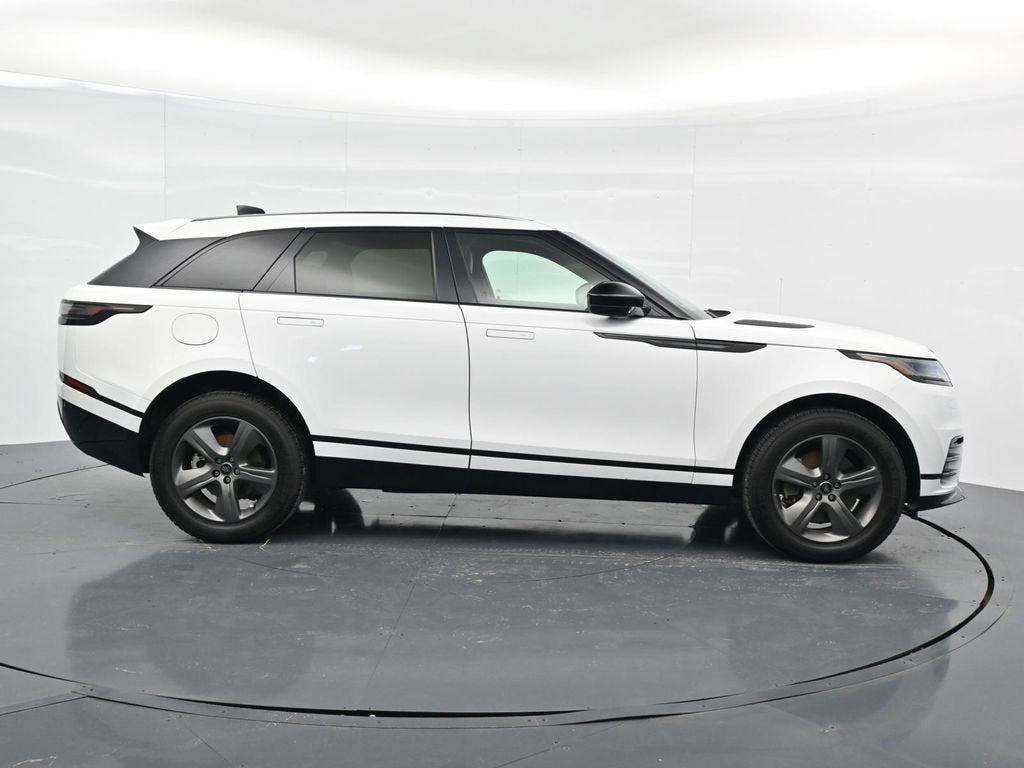 2025 Land Rover Range Rover Velar Dynamic SE