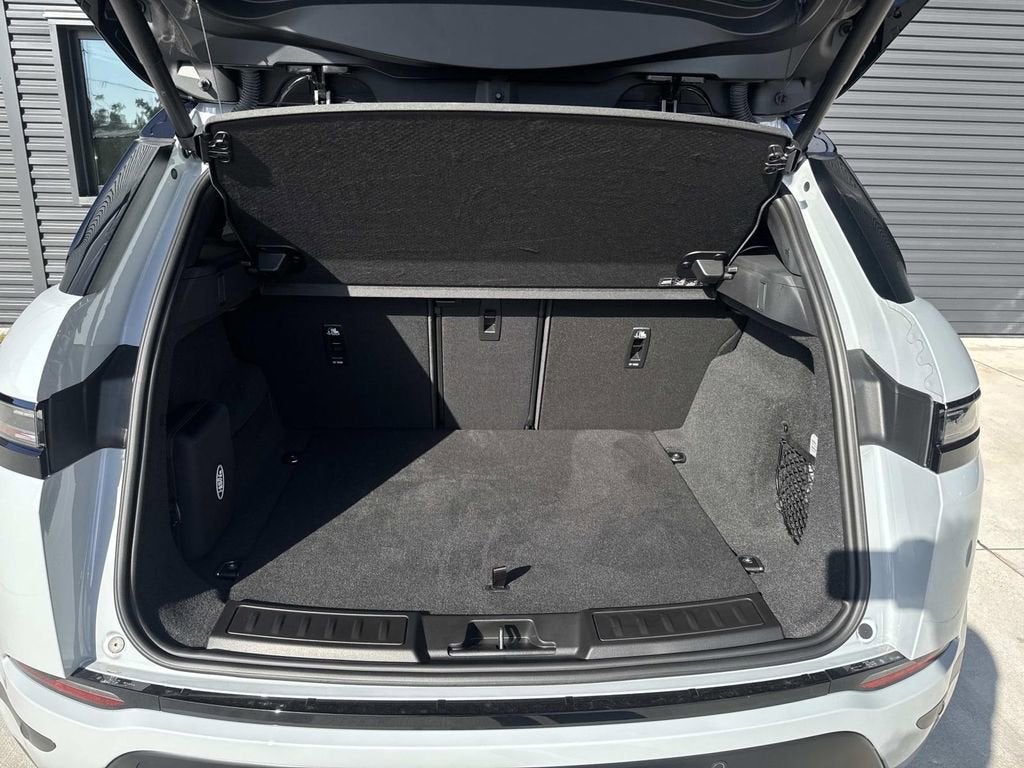 2026 Land Rover Range Rover Evoque Core S