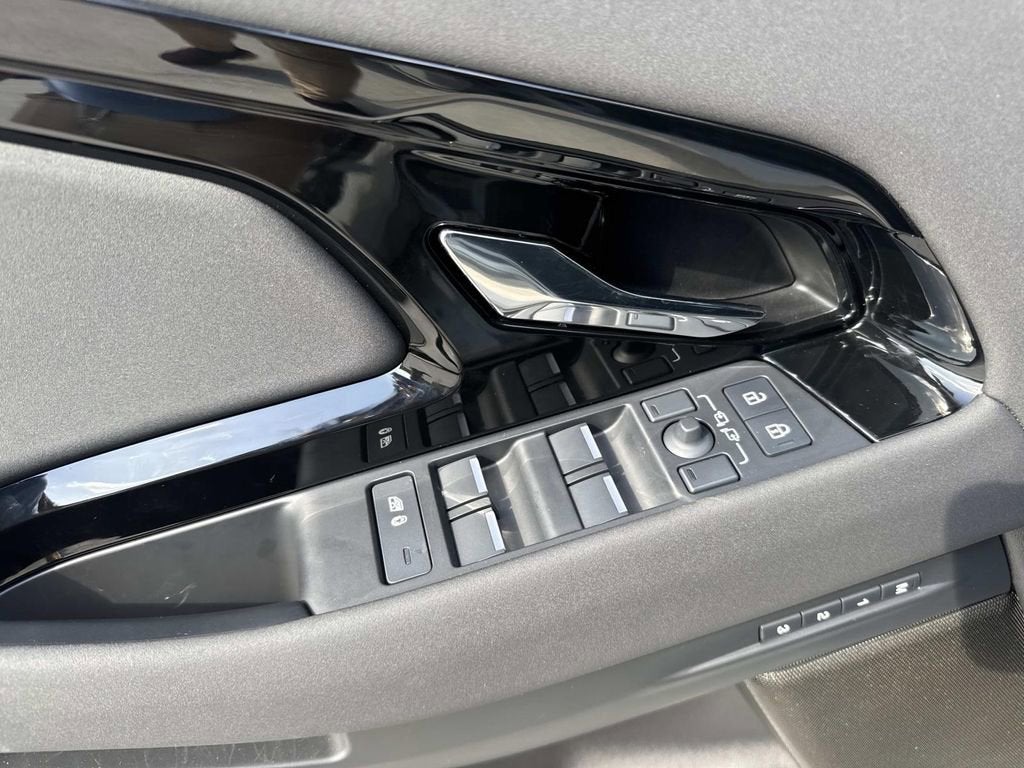 2026 Land Rover Range Rover Evoque Core S