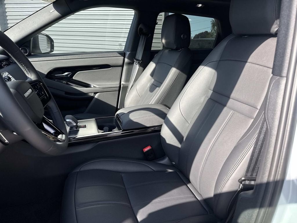 2026 Land Rover Range Rover Evoque Core S