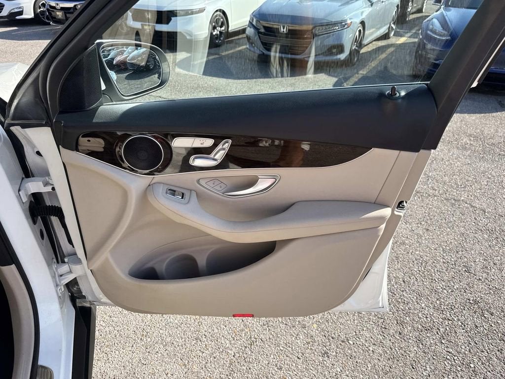 2020 Mercedes-Benz GLC GLC 300