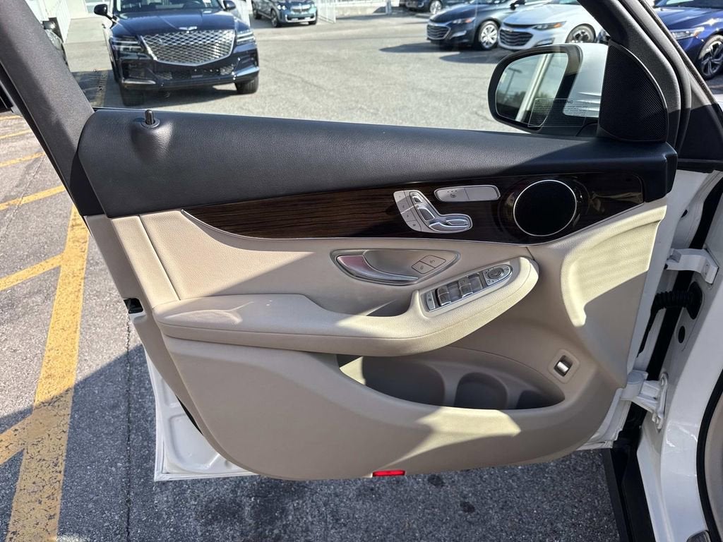 2020 Mercedes-Benz GLC GLC 300