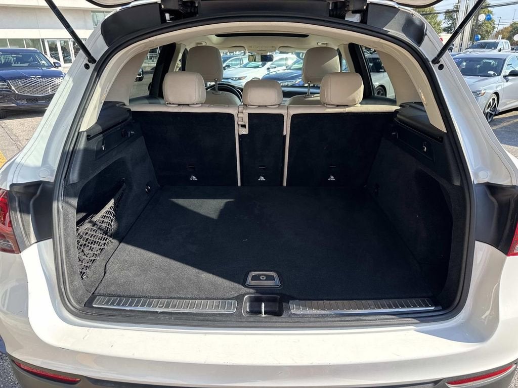 2020 Mercedes-Benz GLC GLC 300