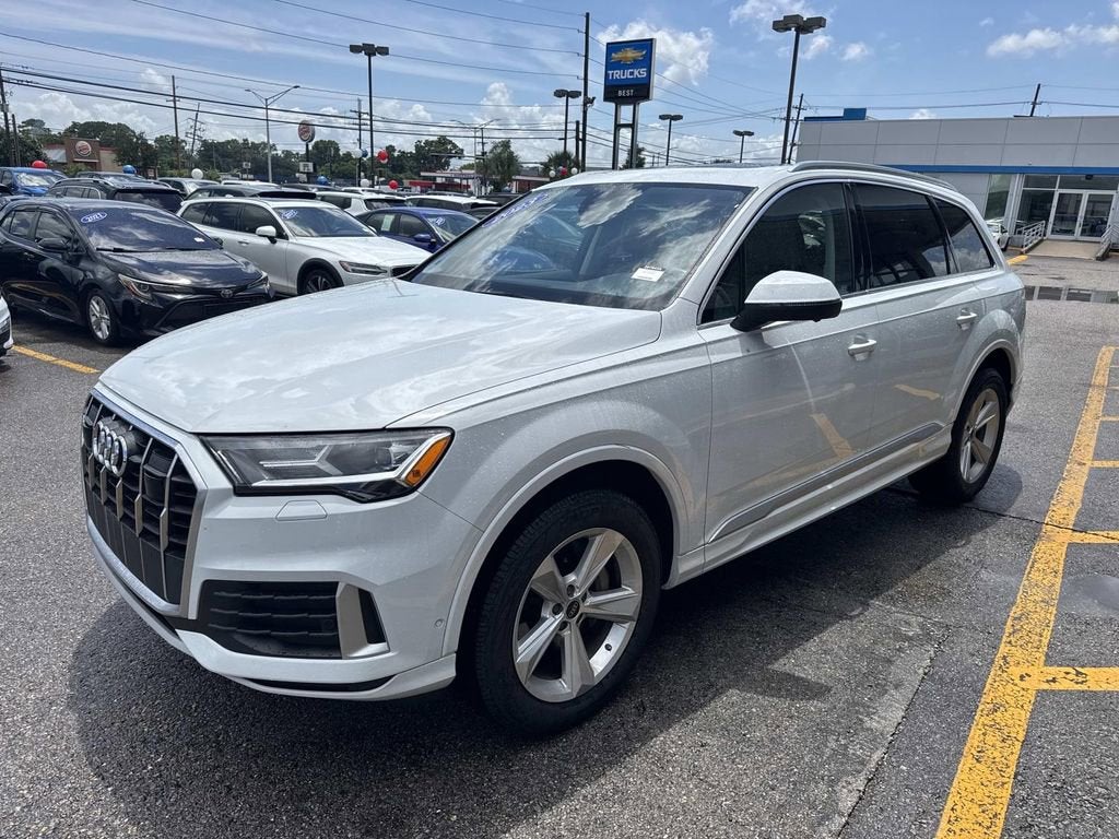 2023 Audi Q7 Premium Plus