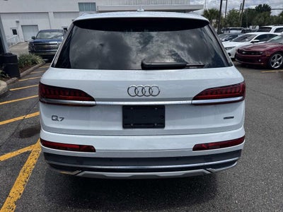 2023 Audi Q7 Premium Plus