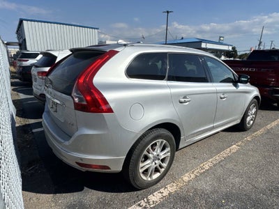 2016 Volvo XC60 T5 Drive-E Premier
