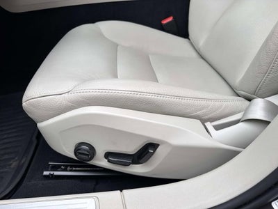 2025 Volvo V60 Cross Country Plus