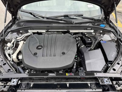 2025 Volvo V60 Cross Country Plus
