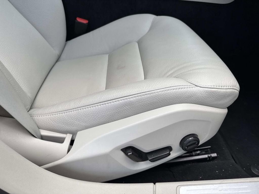 2025 Volvo V60 Cross Country Plus