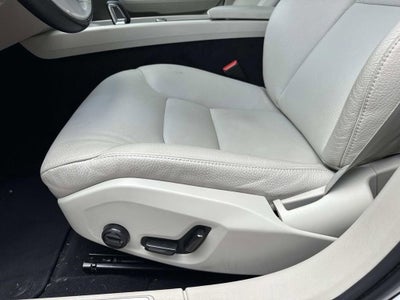 2025 Volvo V60 Cross Country Plus