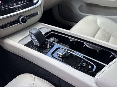 2025 Volvo V60 Cross Country Plus